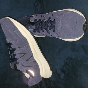 New New Balance sneakers in Navy blue suede sizes 11,11.5 and 12